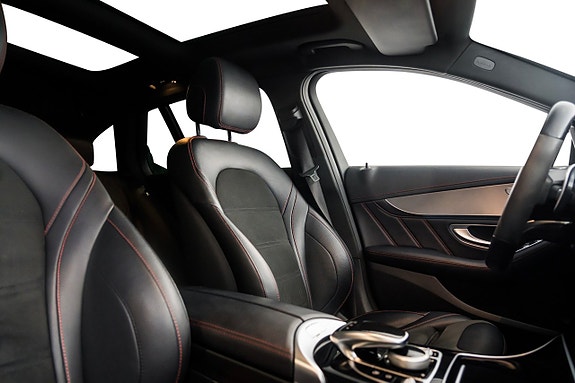 Mercedes-Benz C450 25 of 30