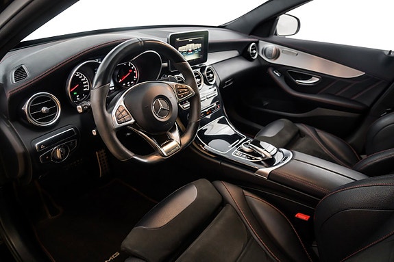 Mercedes-Benz C450 12 of 30