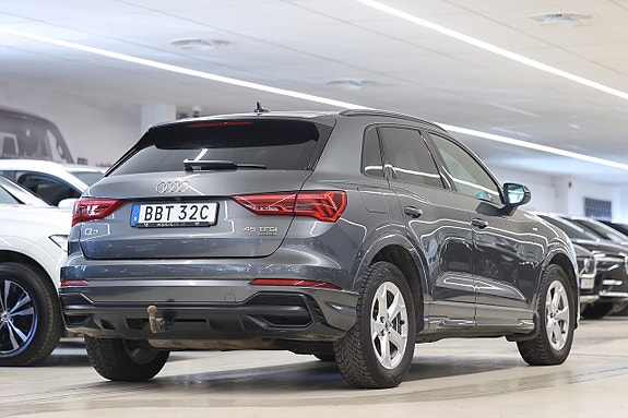Audi Q3 7 of 25
