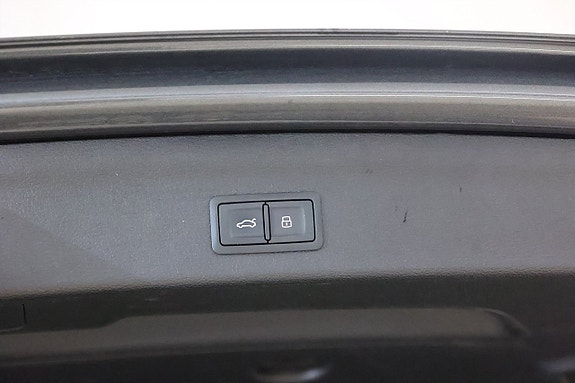 Audi Q3 11 of 25
