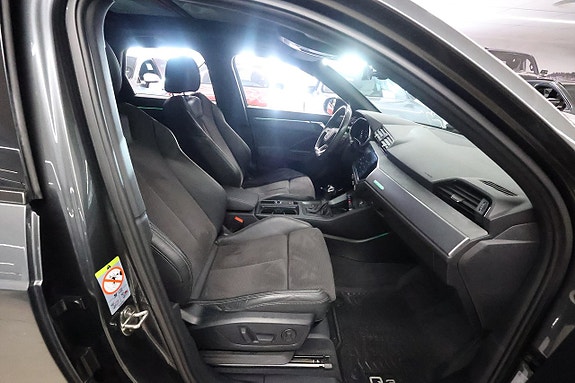 Audi Q3 15 of 25