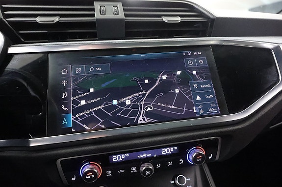 Audi Q3 22 of 25