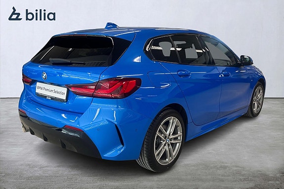 BMW 118i 16 of 17