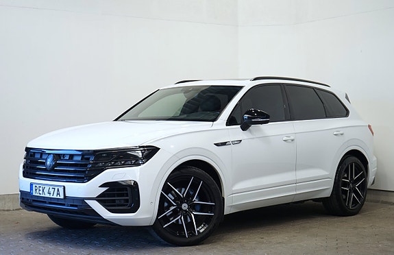 Volkswagen Touareg 2 of 14