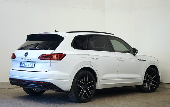 Volkswagen Touareg 4 of 14
