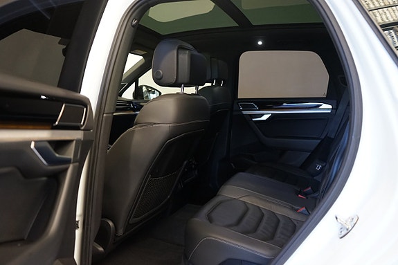 Volkswagen Touareg 11 of 14