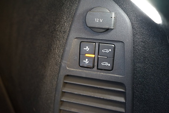 Volkswagen Touareg 12 of 14