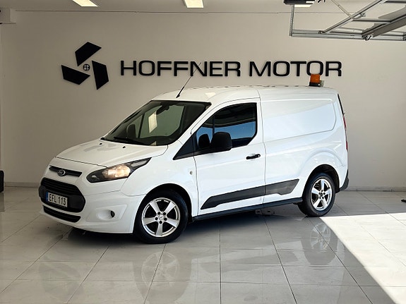 Ford Transit Connect 2 of 5