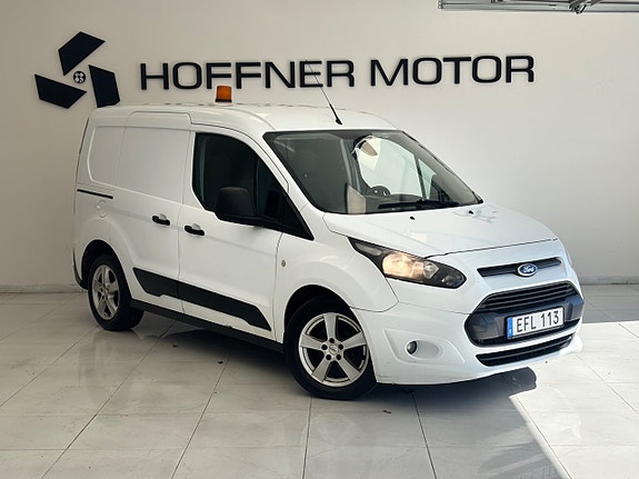 Ford Transit Connect 3 of 5