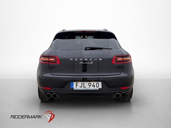 Porsche Macan S 5 of 5