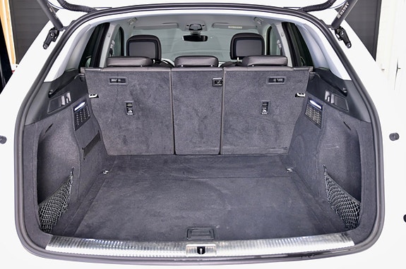 Audi Q5 8 of 21