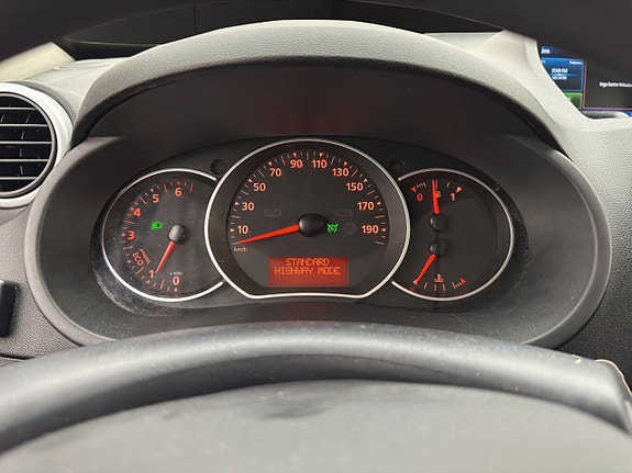 Renault Kangoo Maxi 17 of 24