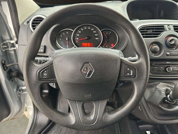 Renault Kangoo Maxi 16 of 24