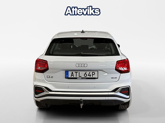Audi Q2 4 of 5