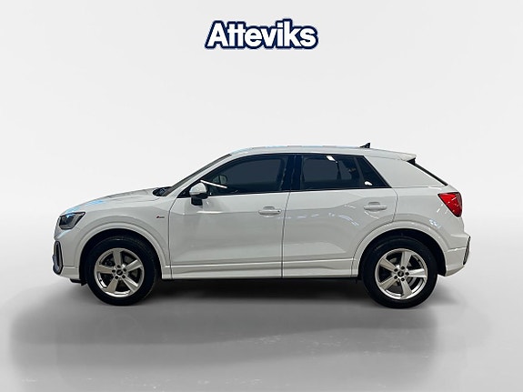 Audi Q2 6 of 15
