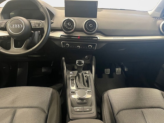 Audi Q2 11 of 15