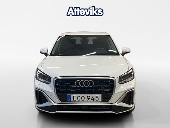 Audi Q2 8 of 15
