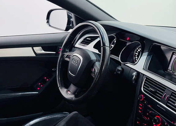 Audi A5 4 of 5