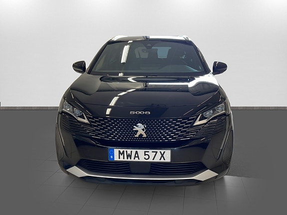 Peugeot 5008 2 of 5