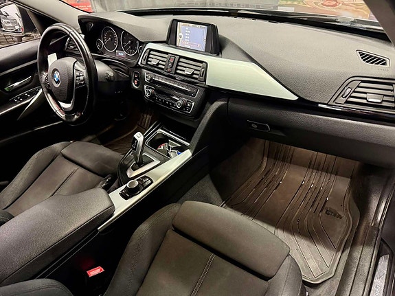 BMW 318d 6 of 11
