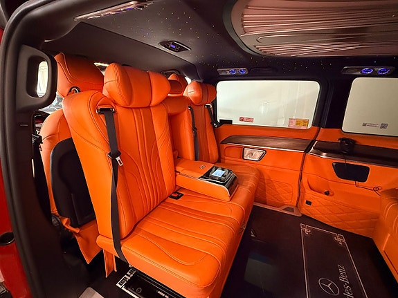 Mercedes-Benz V220 14 of 21