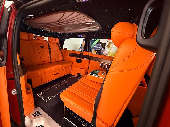 Mercedes-Benz V220 10 of 21