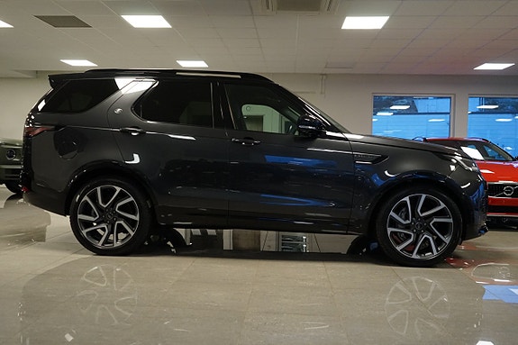 Land Rover Discovery 3 of 5