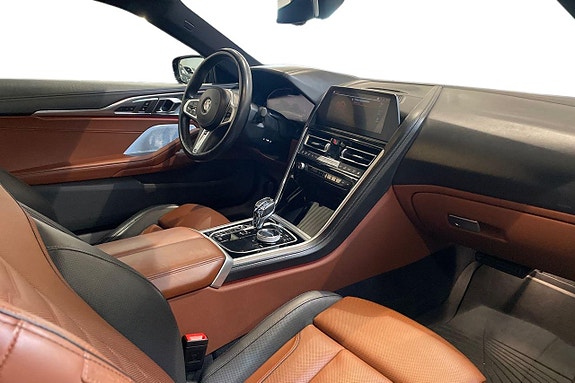 BMW M850i 6 of 18