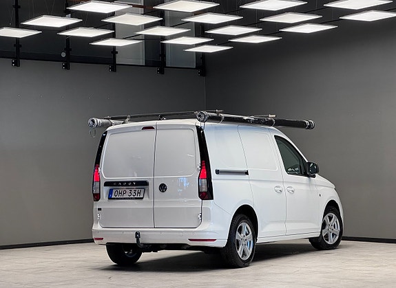 Volkswagen Caddy 2 of 5