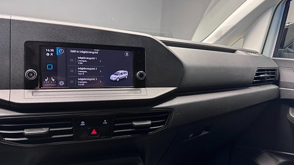Volkswagen Caddy 10 of 19