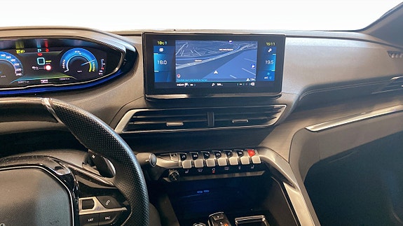 Peugeot 3008 12 of 20