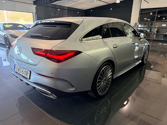 Mercedes-Benz CLA200 17 of 18