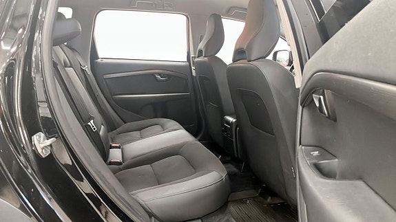 Volvo XC70 5 of 5