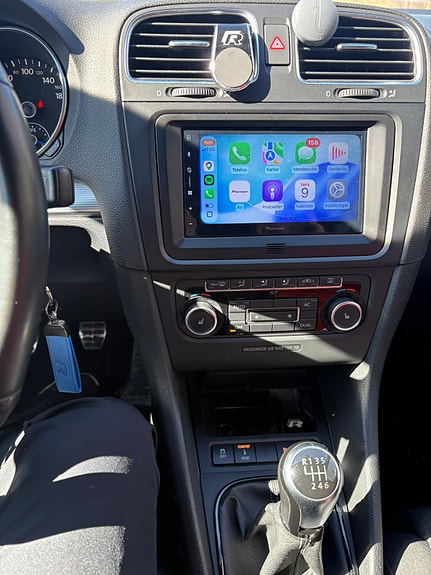 Volkswagen Golf VI 10 of 13
