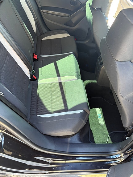 Volkswagen Golf VI 11 of 13
