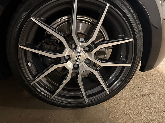 Volkswagen Golf VI 8 of 13