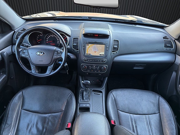 Kia Sorento 11 of 20