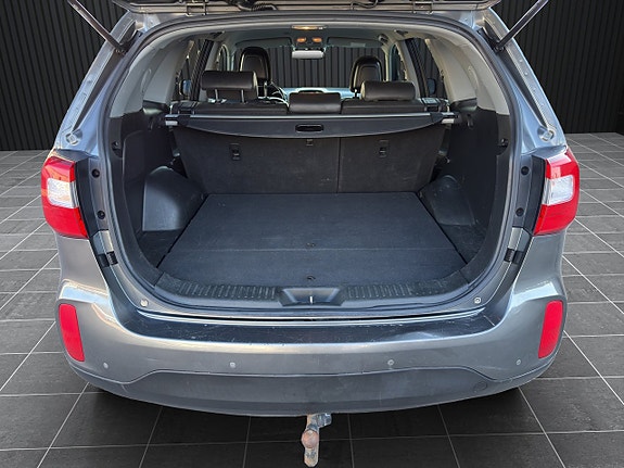 Kia Sorento 9 of 20