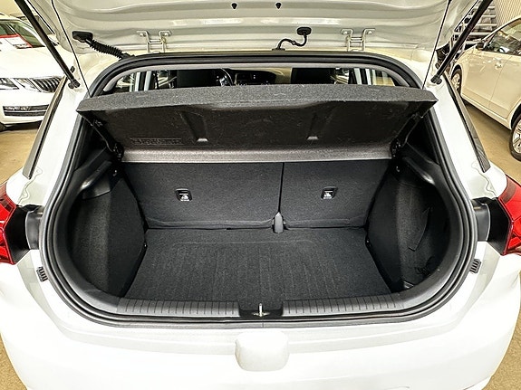 Hyundai i20 7 of 19