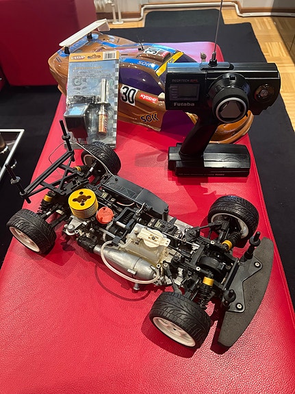 Product image 2 of 4