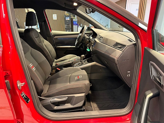 Seat Arona 21 of 26
