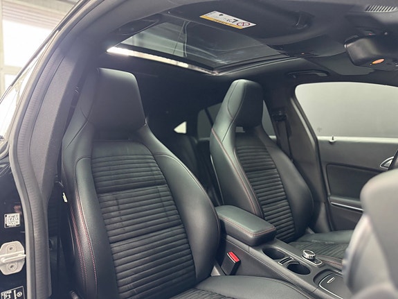 Mercedes-Benz CLA220 d 15 of 26