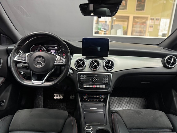 Mercedes-Benz CLA220 d 7 of 26