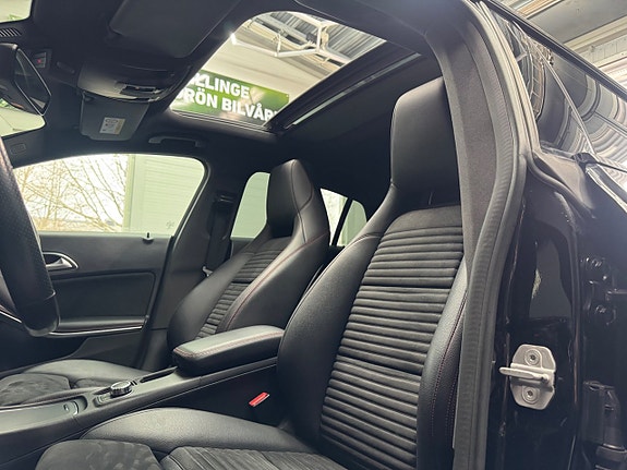 Mercedes-Benz CLA220 d 14 of 26
