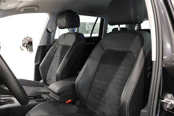Volkswagen Passat 14 of 27
