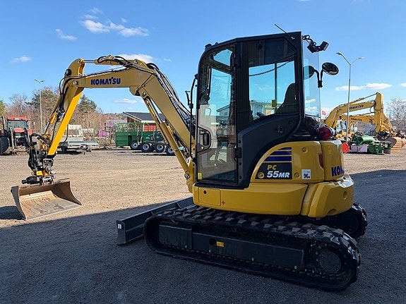 Komatsu PC55 MR-5E0 5 of 10