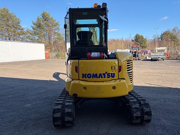Komatsu PC55 MR-5E0 4 of 10