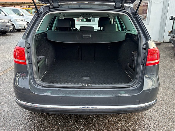 Volkswagen Passat 6 of 8