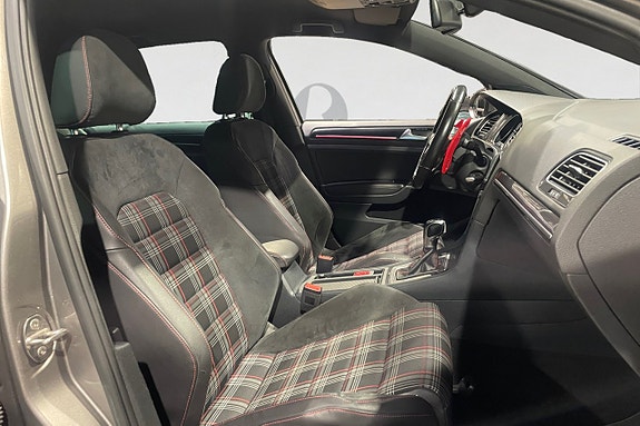 Volkswagen Golf I 15 of 17
