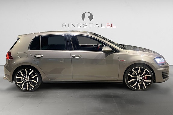 Volkswagen Golf I 8 of 17